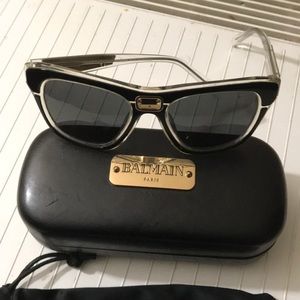 Balmain Glasses . Authentic